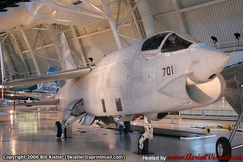 Aerial Visuals - Airframe Dossier - Vought RF-8G Crusader, s